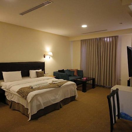 Jeddah Palace Hotel 암만 외부 사진