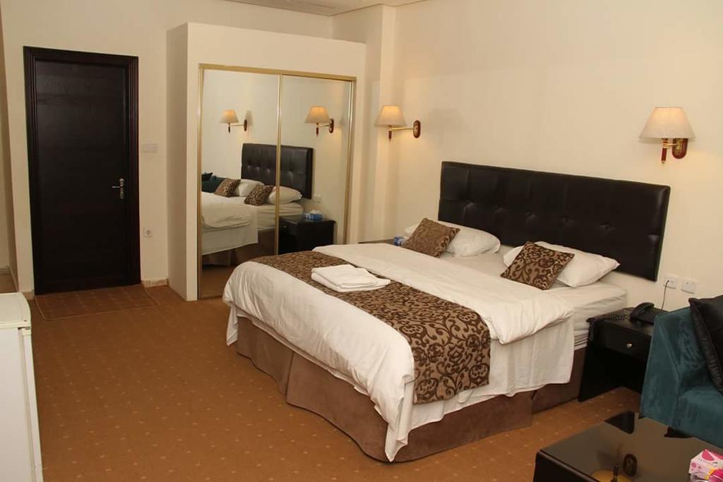 Jeddah Palace Hotel 암만 외부 사진